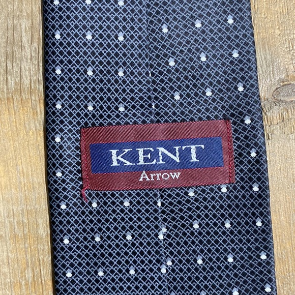 KENT Arrow Tie - Picture 3 of 3